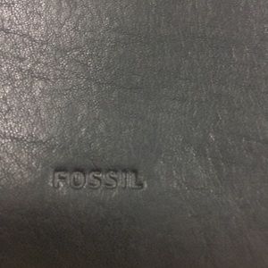 Fossil wallet